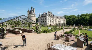 Réception de mariage devant château Renaissance français
